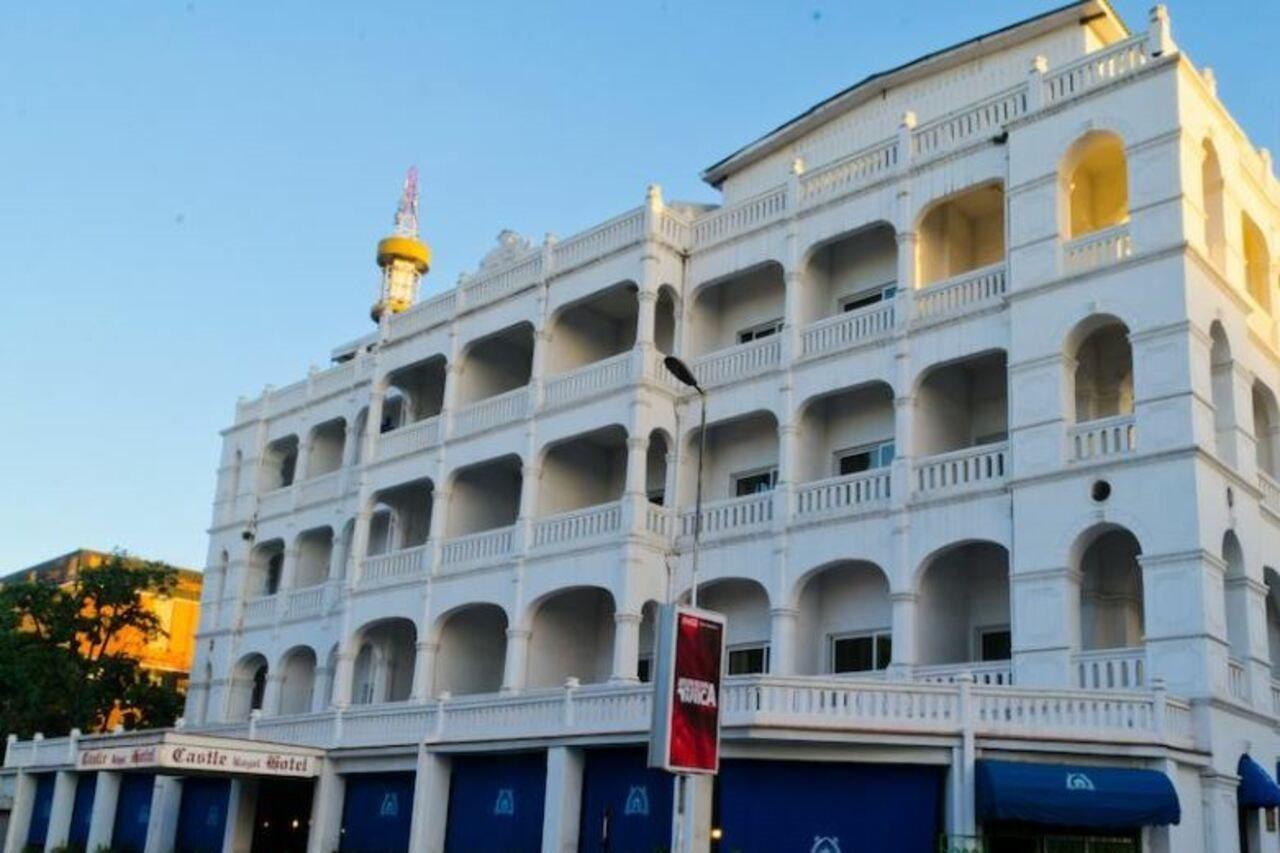 森特林城堡皇家酒店 蒙巴萨 外观 照片